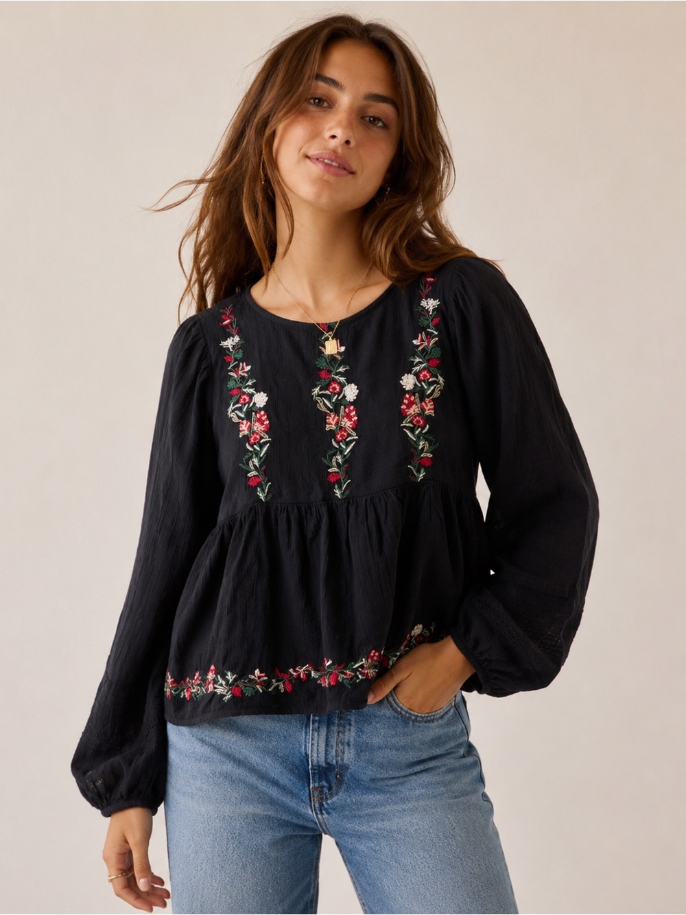 American Eagle Women’s Long Sleeve Scoop Neck Embroidered Peasant Top Black